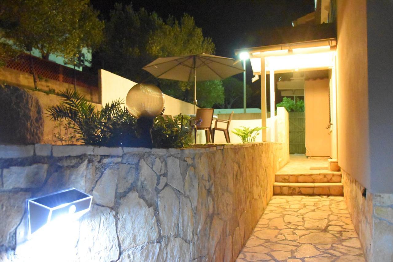 Ferienwohnung Corto Maltese Brgulje Exterior foto